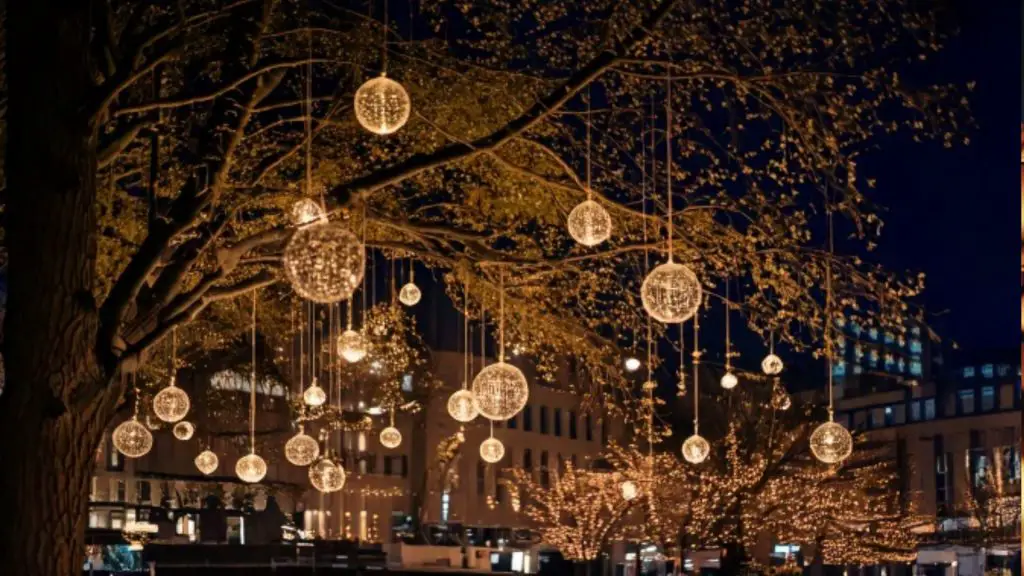 Lights On Romania