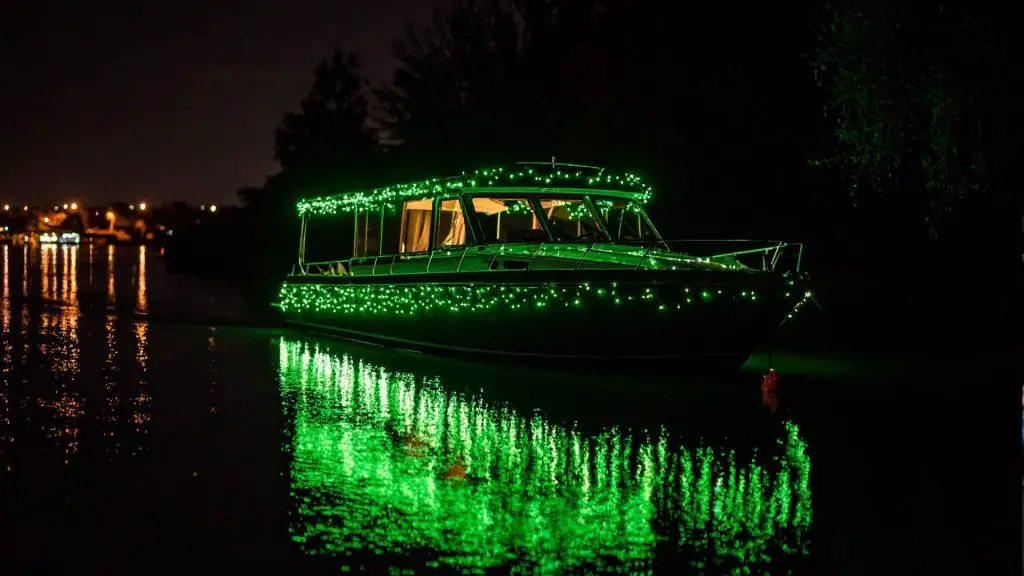 Manatee River Holiday Boat Parade