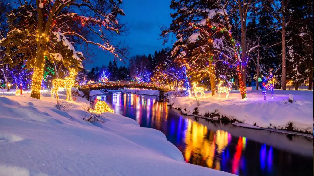 Sparkles in the Park Canada